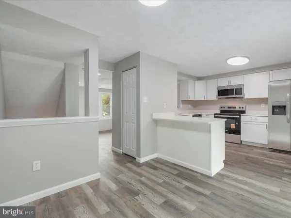 9410 CHIPPENHAM DR SW, Laurel, MD 20723