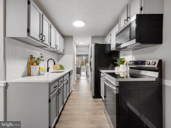 7965 QUAIL CT, Glen Burnie, MD 21061