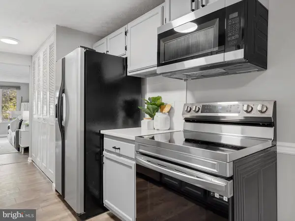 7965 QUAIL CT, Glen Burnie, MD 21061