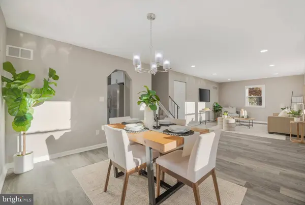 8344 FAIRWOOD DR, Pasadena, MD 21122