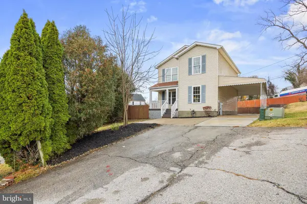 2112 WOODLAWN DR, Baltimore, MD 21207