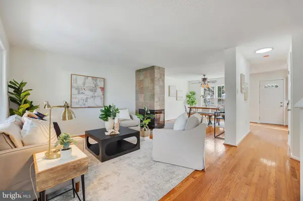 2112 WOODLAWN DR, Baltimore, MD 21207