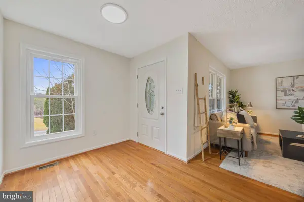 2112 WOODLAWN DR, Baltimore, MD 21207