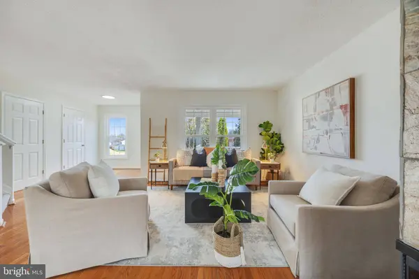 2112 WOODLAWN DR, Baltimore, MD 21207