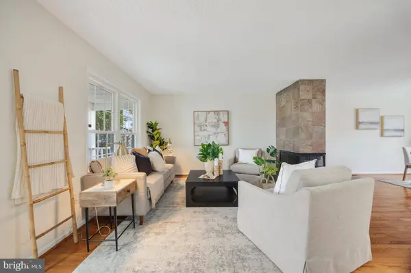 2112 WOODLAWN DR, Baltimore, MD 21207