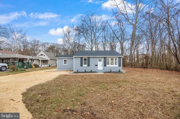 8119 ELIZABETH RD, Pasadena, MD 21122