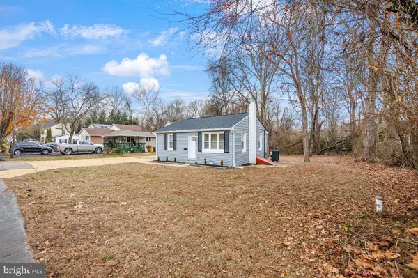 8119 ELIZABETH RD, Pasadena, MD 21122