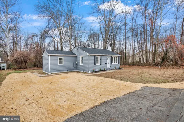 8119 ELIZABETH RD, Pasadena, MD 21122