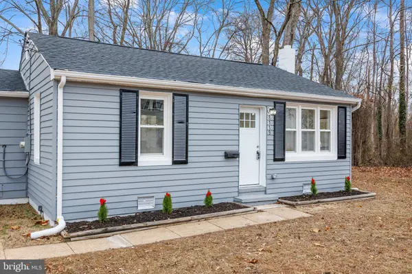 8119 ELIZABETH RD, Pasadena, MD 21122