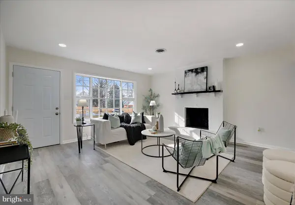 8777 HICKORY HL, Walkersville, MD 21793