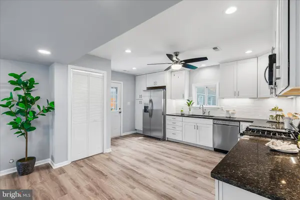 7400 BELCLARE RD, Baltimore, MD 21222