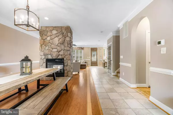 10 DOGWOOD RD, Riva, MD 21140