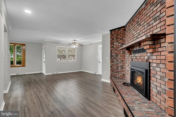 6 BENMERE RD, Glen Burnie, MD 21060