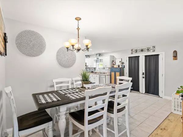 60 Lewisport Heights Ln, Lewisport, KY 42351