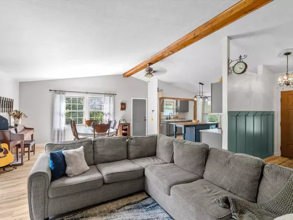 2050 Virgil Brown Rd, Hawesville, KY 42348