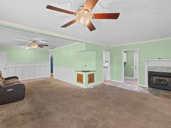 320 Blue Grass Dr, Lewisport, KY 42351
