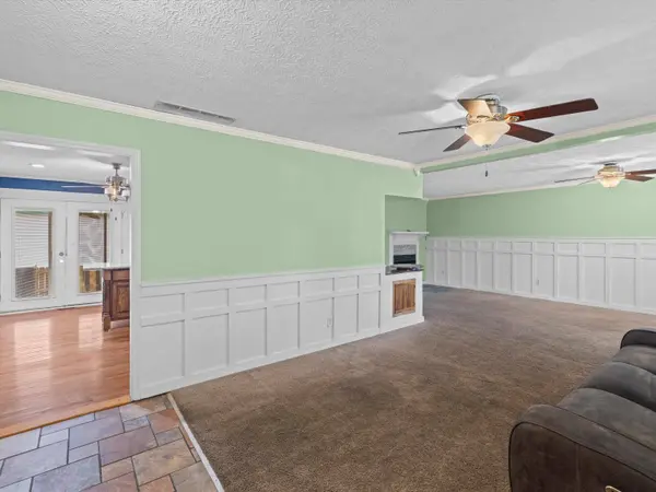 320 Blue Grass Dr, Lewisport, KY 42351