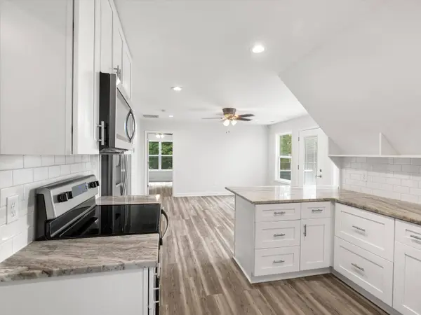 1084 Pleasure Point E, Maceo, KY 42355