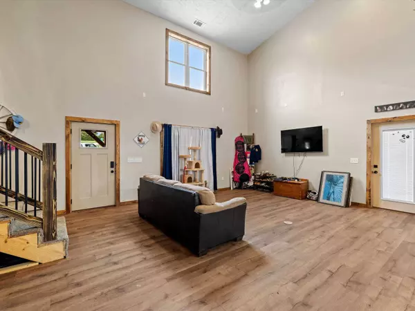 735 Park Rd, Hawesville, KY 42348