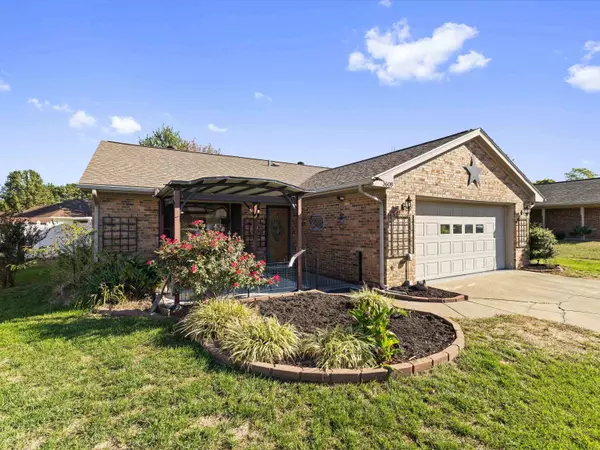 3609 War Admiral Dr, Owensboro, KY 42303