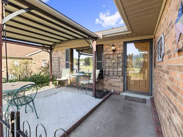 3609 War Admiral Dr, Owensboro, KY 42303