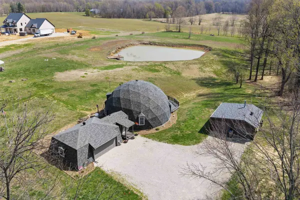 5425 Newbolt Rd, Owensboro, KY 42303