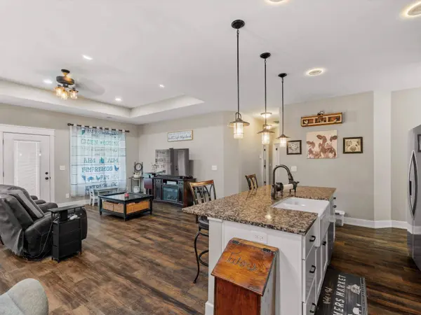 4100 Nina Dr, Owensboro, KY 42301
