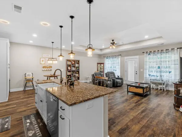 4100 Nina Dr, Owensboro, KY 42301