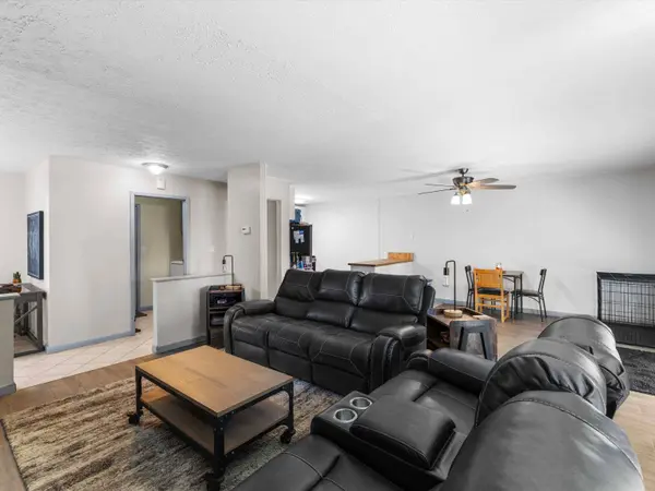 2292 Yates Dr, Owensboro, KY 42301-0000