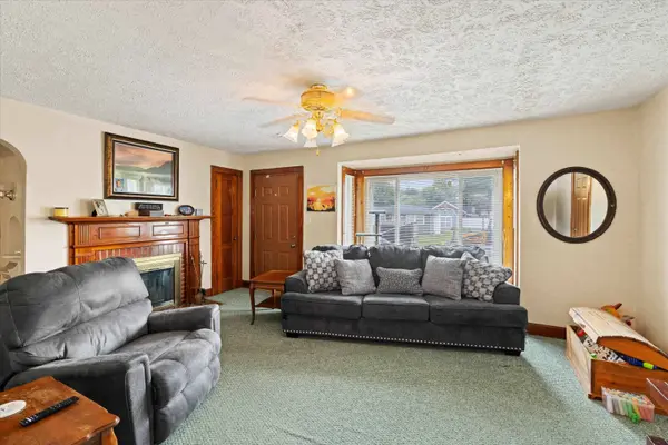 1001 E 20th St, Owensboro, KY 42303
