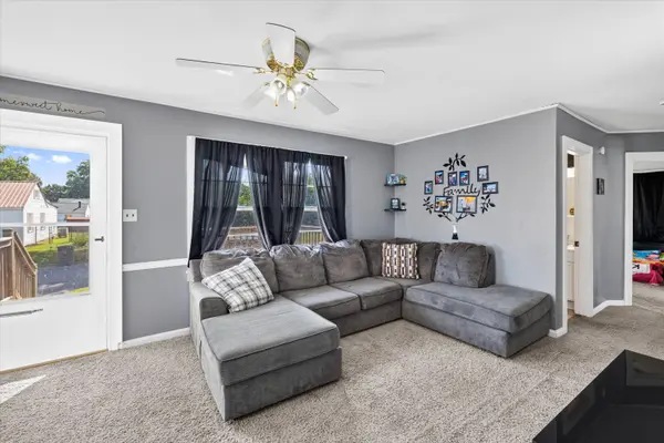 3314 Adams St, Owensboro, KY 42303
