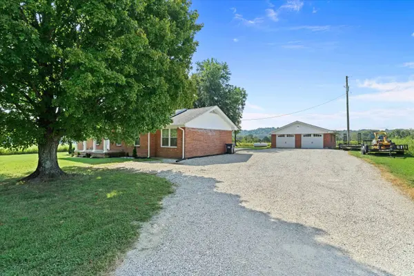723 HWY 3199