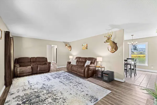 723 HWY 3199, Cloverport, KY 40111