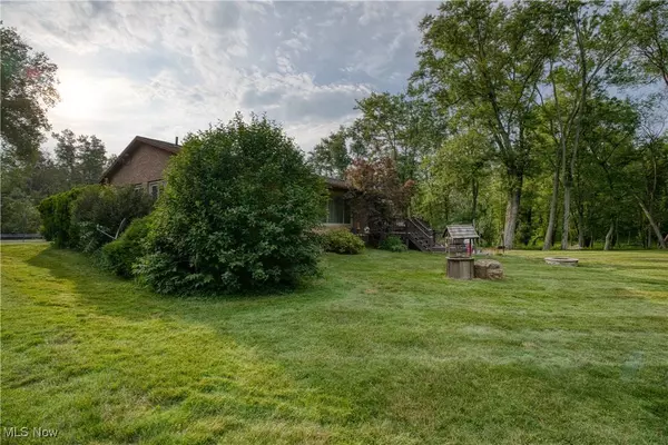 620 High ST NE, Canal Fulton, OH 44614