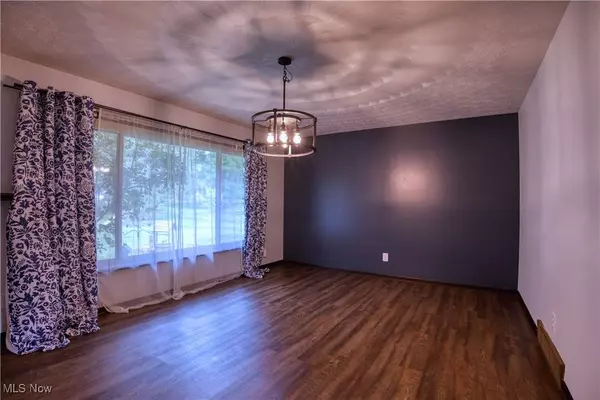 620 High ST NE, Canal Fulton, OH 44614