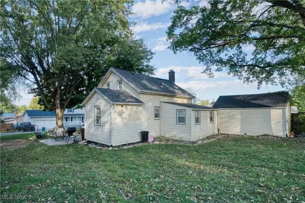 4060 Hambleton AVE NE, Louisville, OH 44641