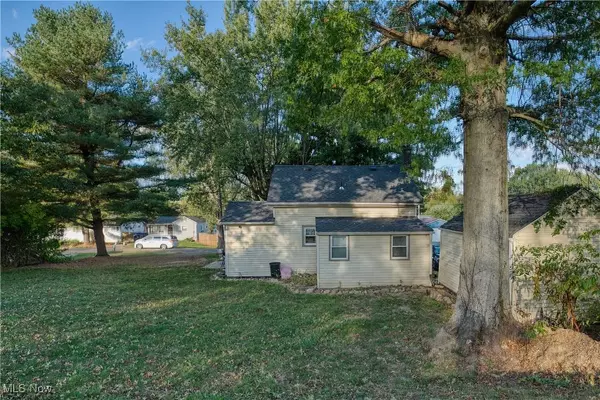 4060 Hambleton AVE NE, Louisville, OH 44641