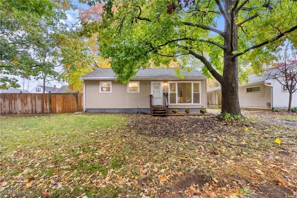 2832 Wingate AVE, Akron, OH 44314