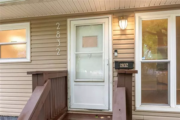 2832 Wingate AVE, Akron, OH 44314