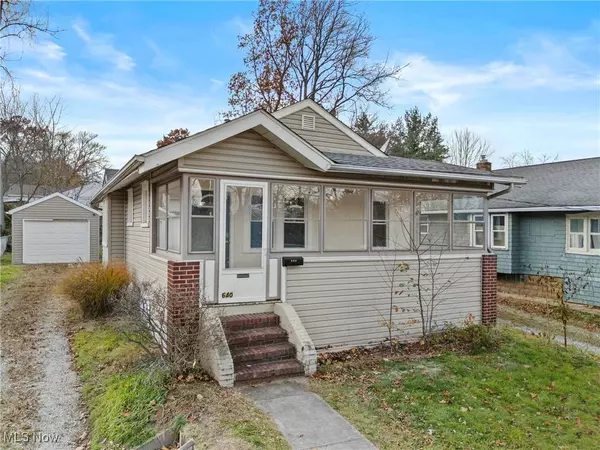 640 Plainfield RD, Akron, OH 44312