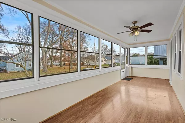 640 Plainfield RD, Akron, OH 44312