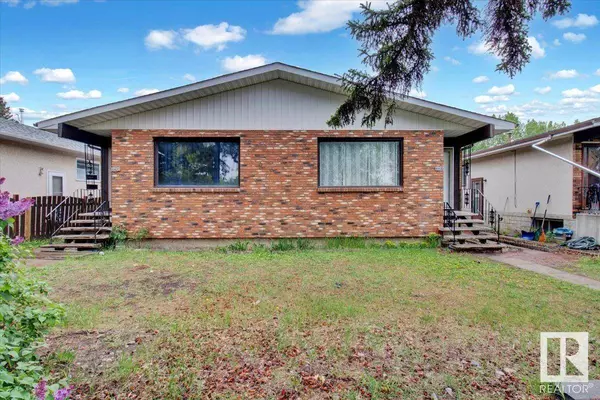 10435 10437 150 ST NW, Edmonton, AB T5P 1P7