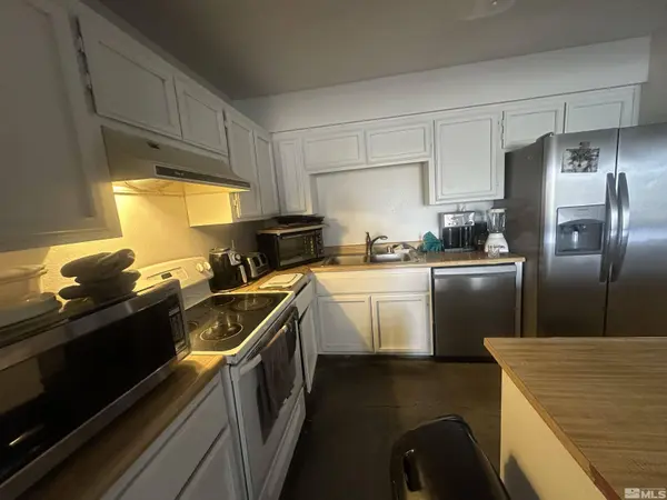 1465 E Peckham Ln #APT 37, Reno, NV 89502