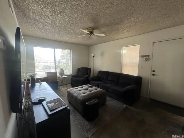 1465 E Peckham Ln #APT 37, Reno, NV 89502