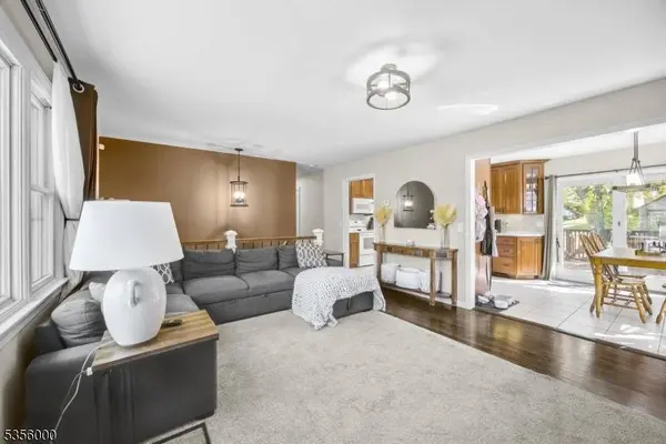 7 Bettino Dr, Ogdensburg Boro, NJ 07439