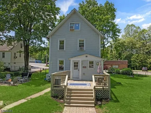 80 Church St, Franklin Boro, NJ 07416