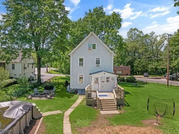 80 Church St, Franklin Boro, NJ 07416