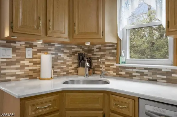 101 Pasadena Place, Hawthorne Boro, NJ 07506