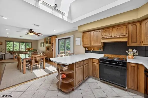 7 Sheba Dr, Vernon Twp., NJ 07461