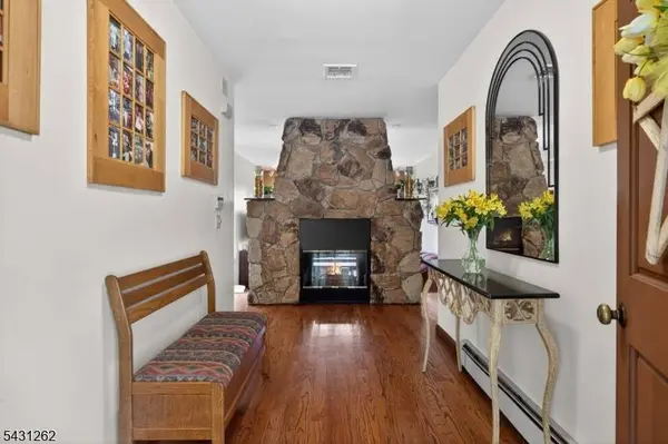 7 Sheba Dr, Vernon Twp., NJ 07461